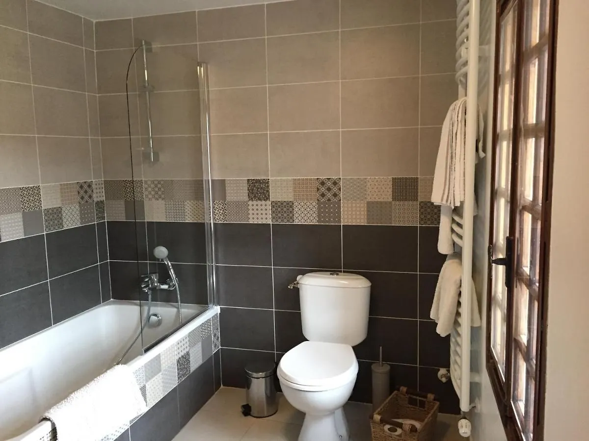 Serre Des Ormes - Cycling, Walking & Running Retreat Salerans Bed & Breakfast