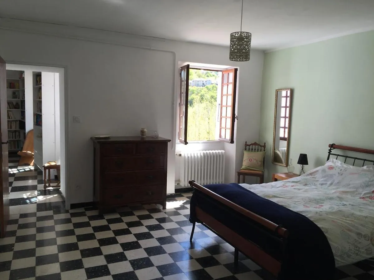 Bed & Breakfast Serre Des Ormes - Cycling, Walking & Running Retreat Salerans