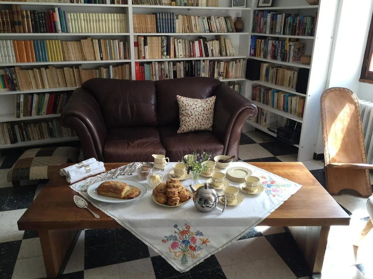 Serre Des Ormes - Cycling, Walking & Running Retreat Salerans Bed & Breakfast